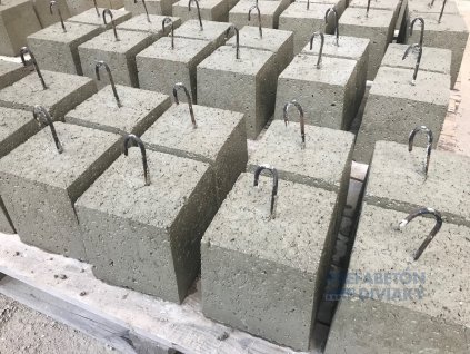 646 betonove zavazie na siet 21x21x24