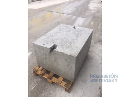 664 betonovy blok patka 1000x800x580
