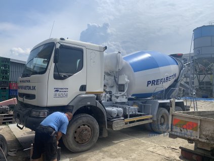 688 domiesavac 8m3 renault kerax