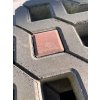 388 znackovaci kamen cerveny 77x77x80